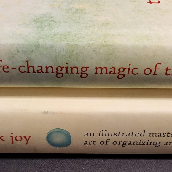 Life Changing Magic of Tidying Up and Spark Joy - two books - Picture 8 of 10